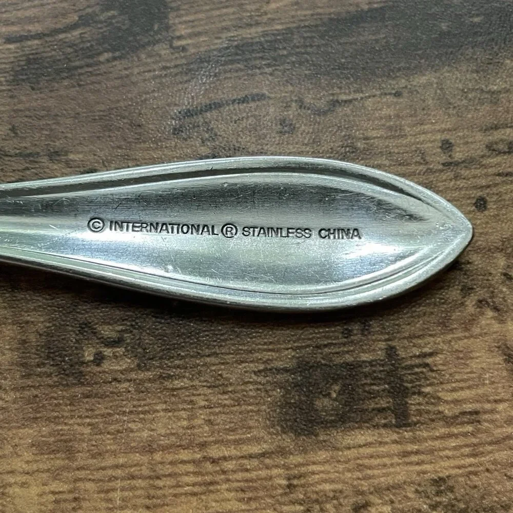 International Silver American Bead Dinner Fork 7 7/8